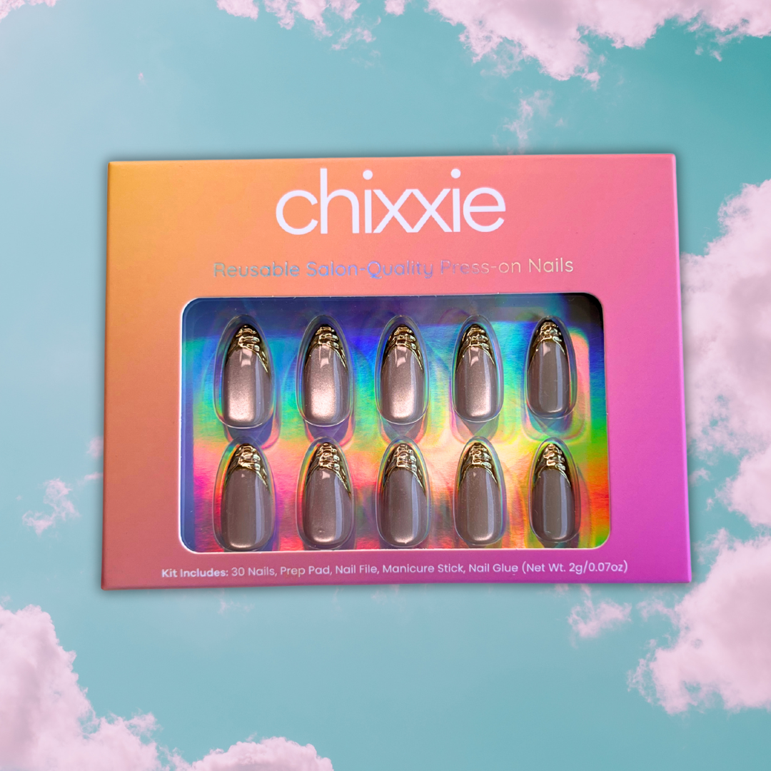 Goldwin Chixxie - Изкуствени нокти с бадемова форма