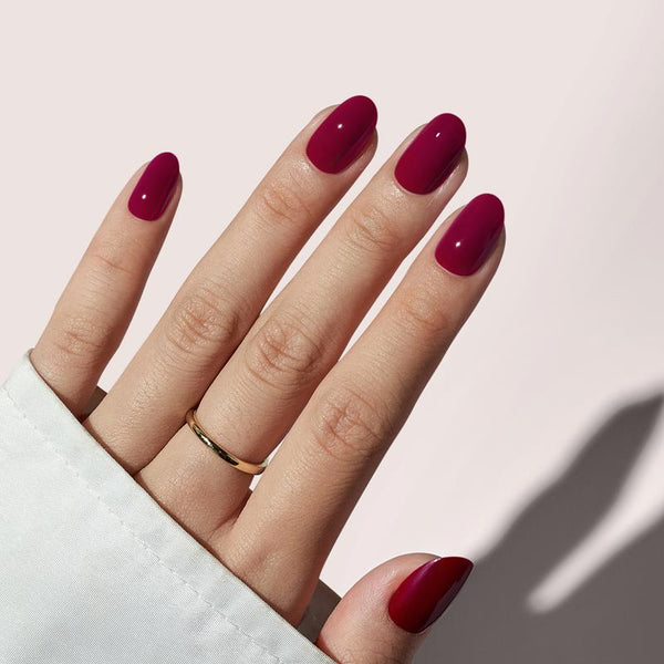 Burgundy Bliss Chixxie - Изкуствени нокти с овална форма