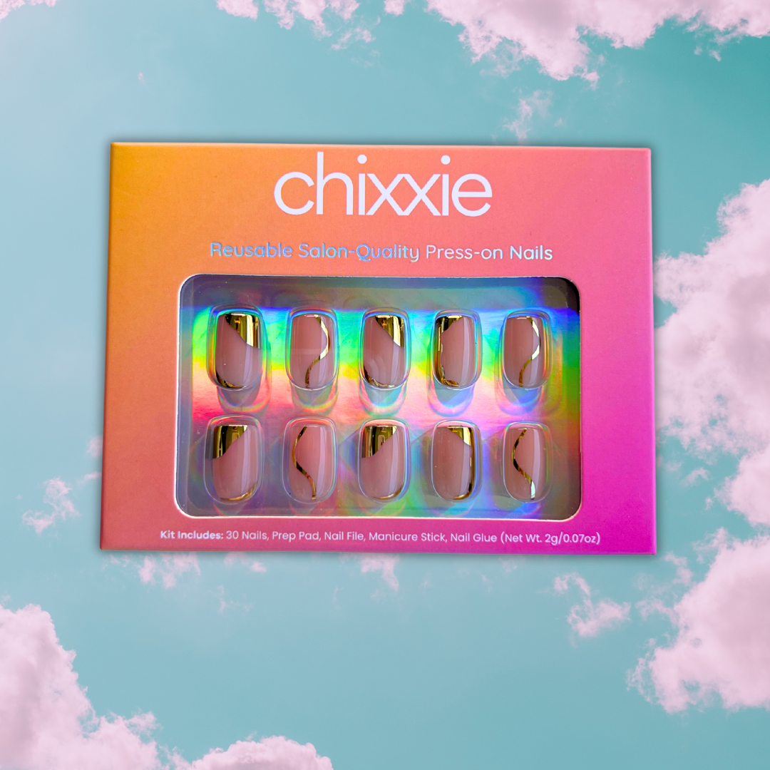 Spoil Me Chixxie - Изкуствени нокти с квадратна форма