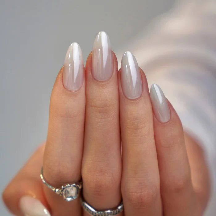 Vanilla Glazed Almond Nails - Chixxie