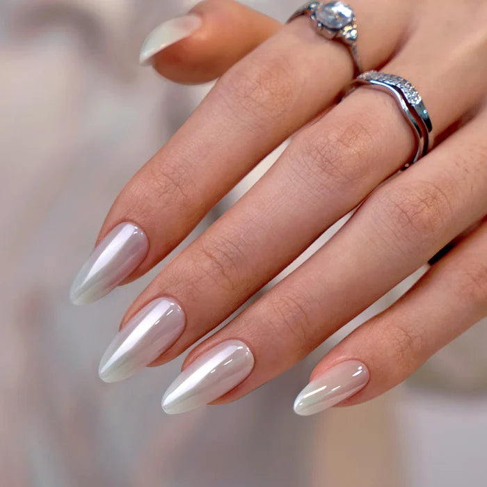 Vanilla Glazed Almond Nails - Chixxie