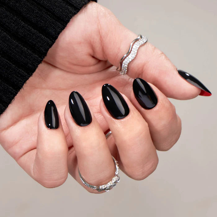 Black Velvet Almond Nails - Chixxie