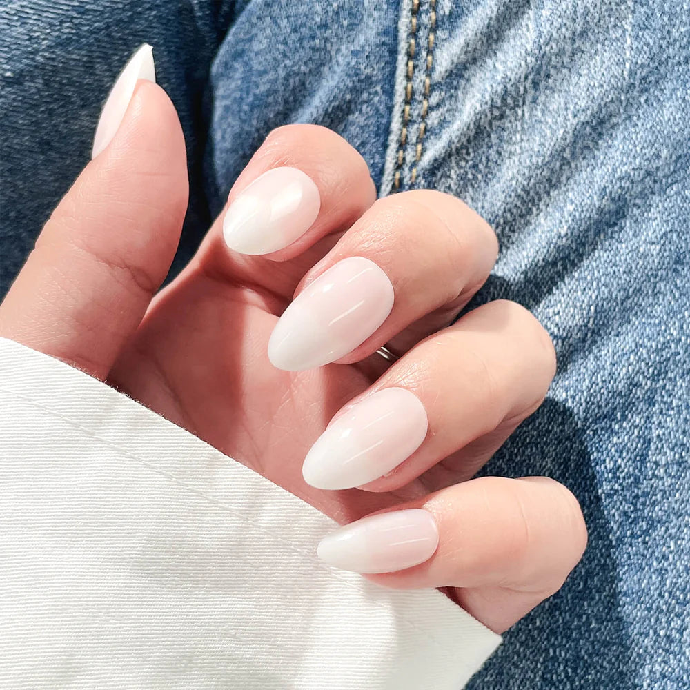 Cream Puff Almond Nails - Press On Nails - Chixxie