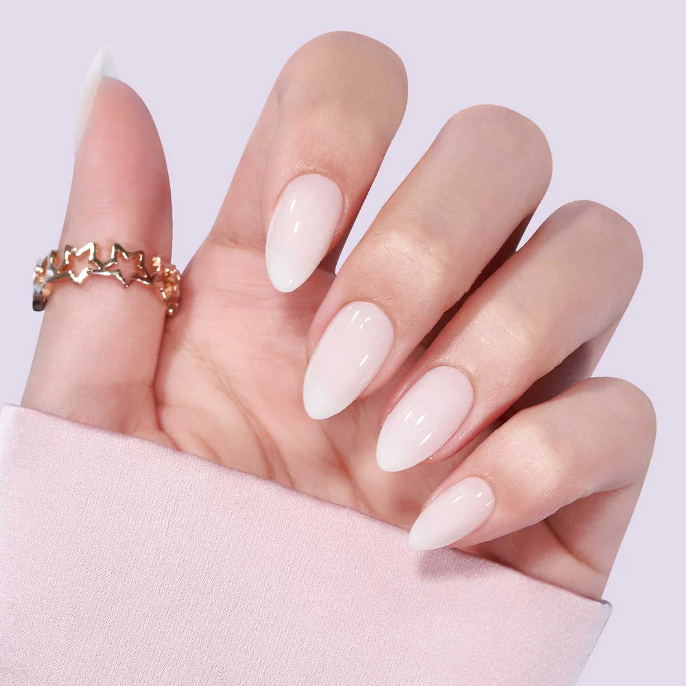 Cream Puff Almond Nails - Press On Nails - Chixxie